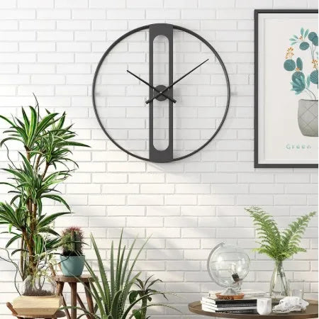 Large round metal wall clock with 50cm diameter in black or gold finish