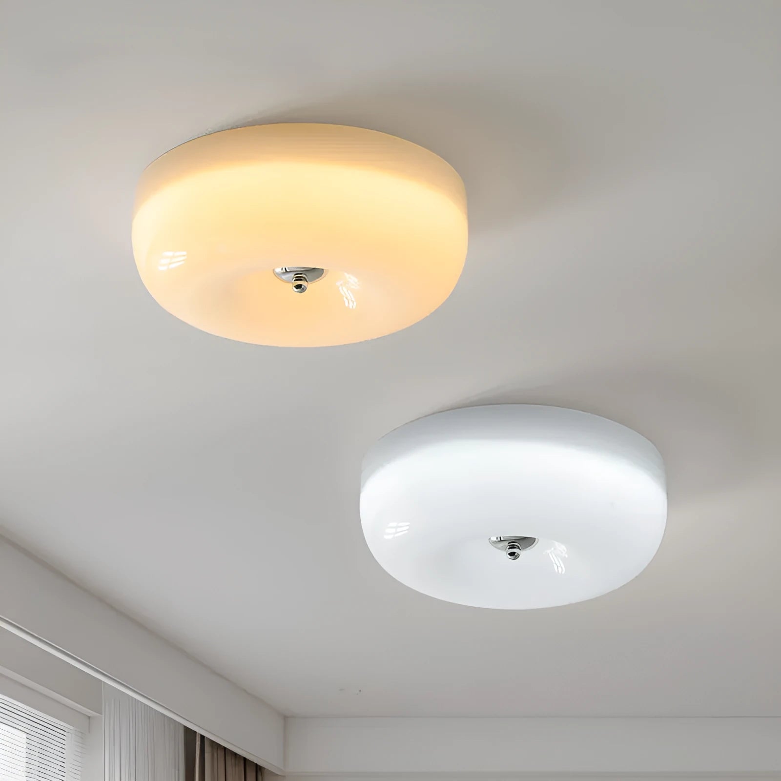 Cream American-style bedroom ceiling lamp with three-colour light mounted centrally