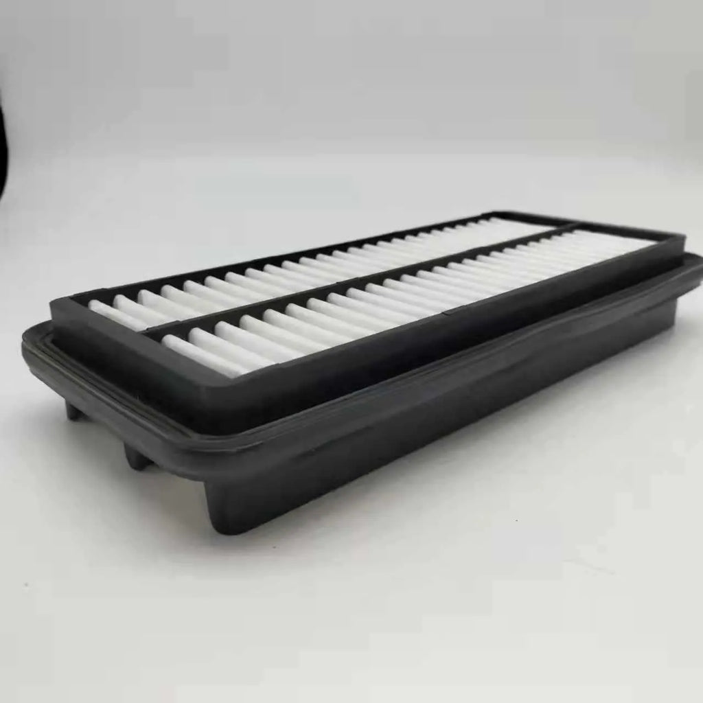 Black rectangular car air filter for Hyundai vehicles measuring 256mm by 113mm by 40mm