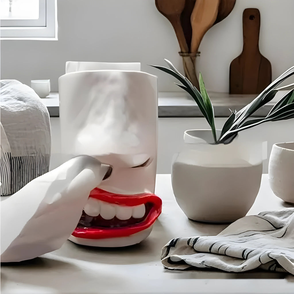 Colourful funny tissue paper holder, an American style resin desktop ornament and tissue box.