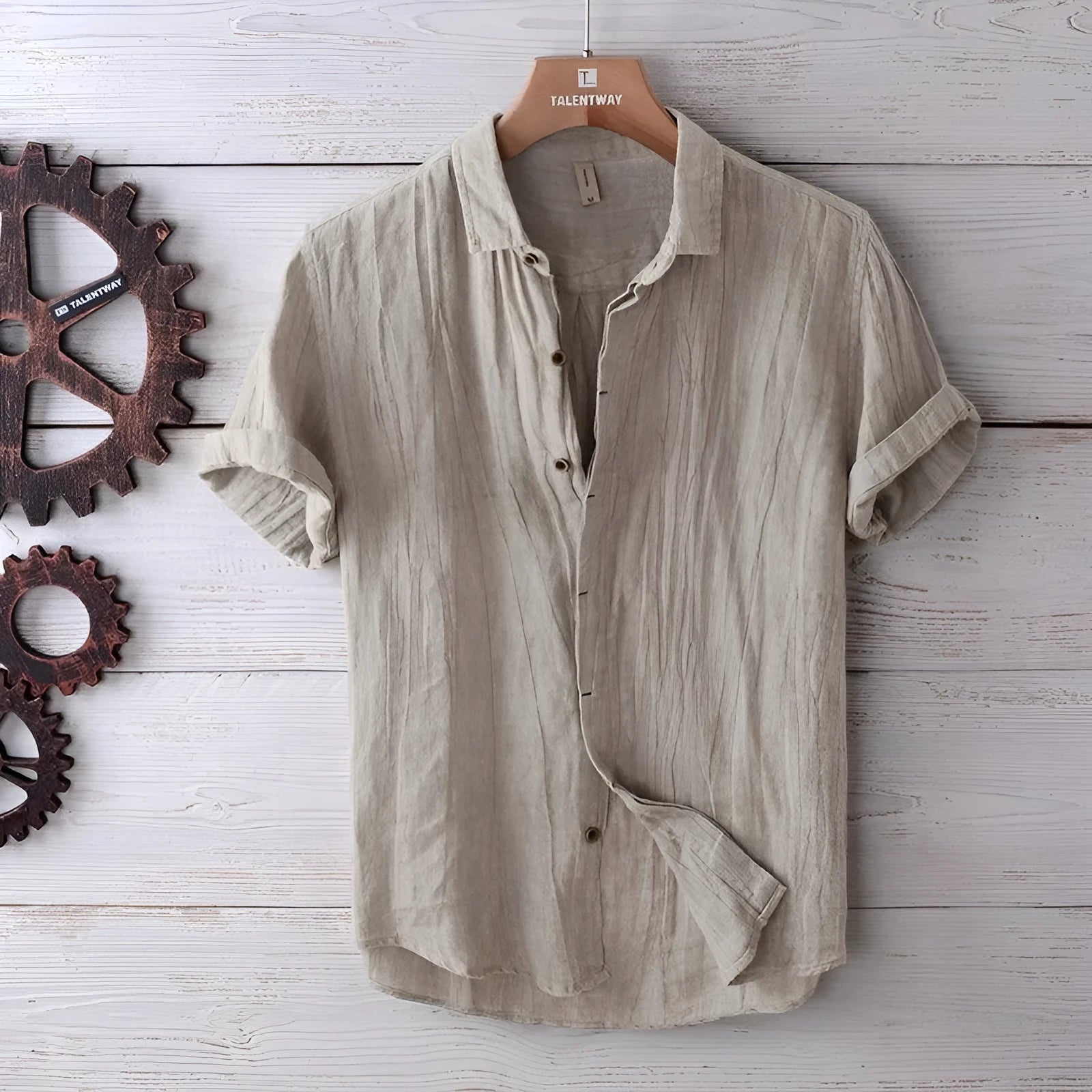 Men's solid colour retro distressed linen shirt in white with relaxed fit and button front