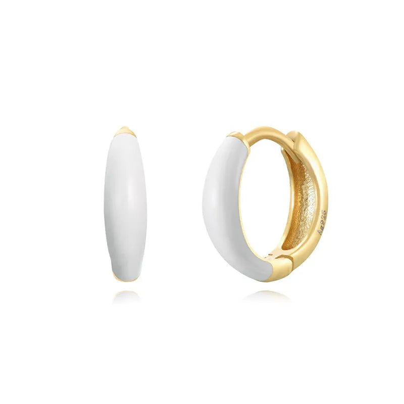 Epoxy oval curved earrings in seven colours with U-shaped geometric design