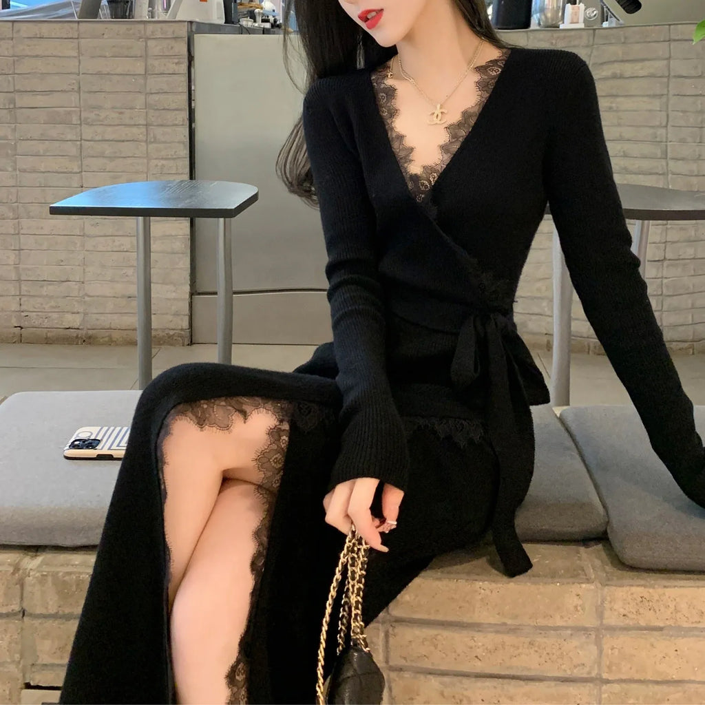 Women's black polyester princess dress style skirt with slim fit silhouette