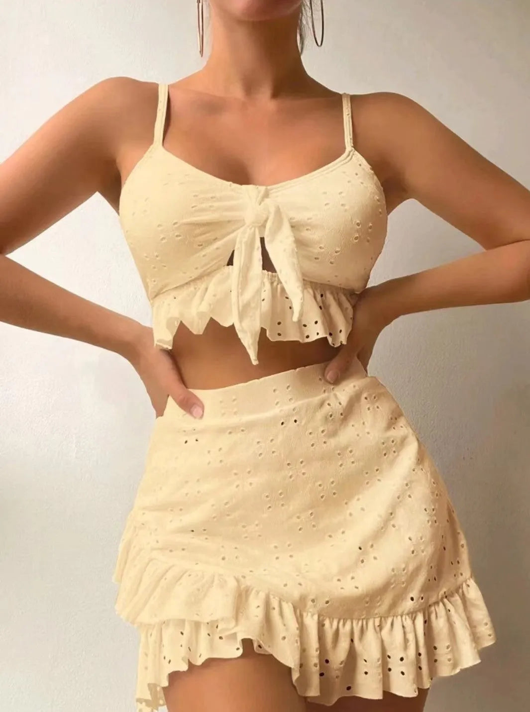 Women's solid colour three-piece bikini set with split hip skirt in multiple colour options