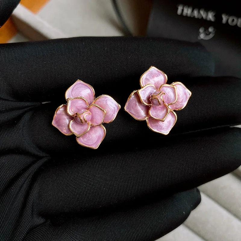 Golden-purple oil-spot glaze flower stud earrings with gold plating on copper material