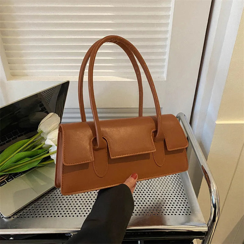 Women's retro small square shoulder bag in PU leather with document compartment and single strap