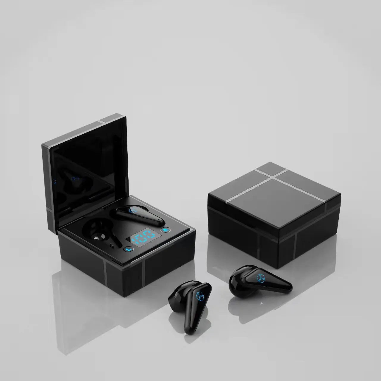 Gaming headset with digital display showing Bluetooth 5.0 and 300mAh battery specifications