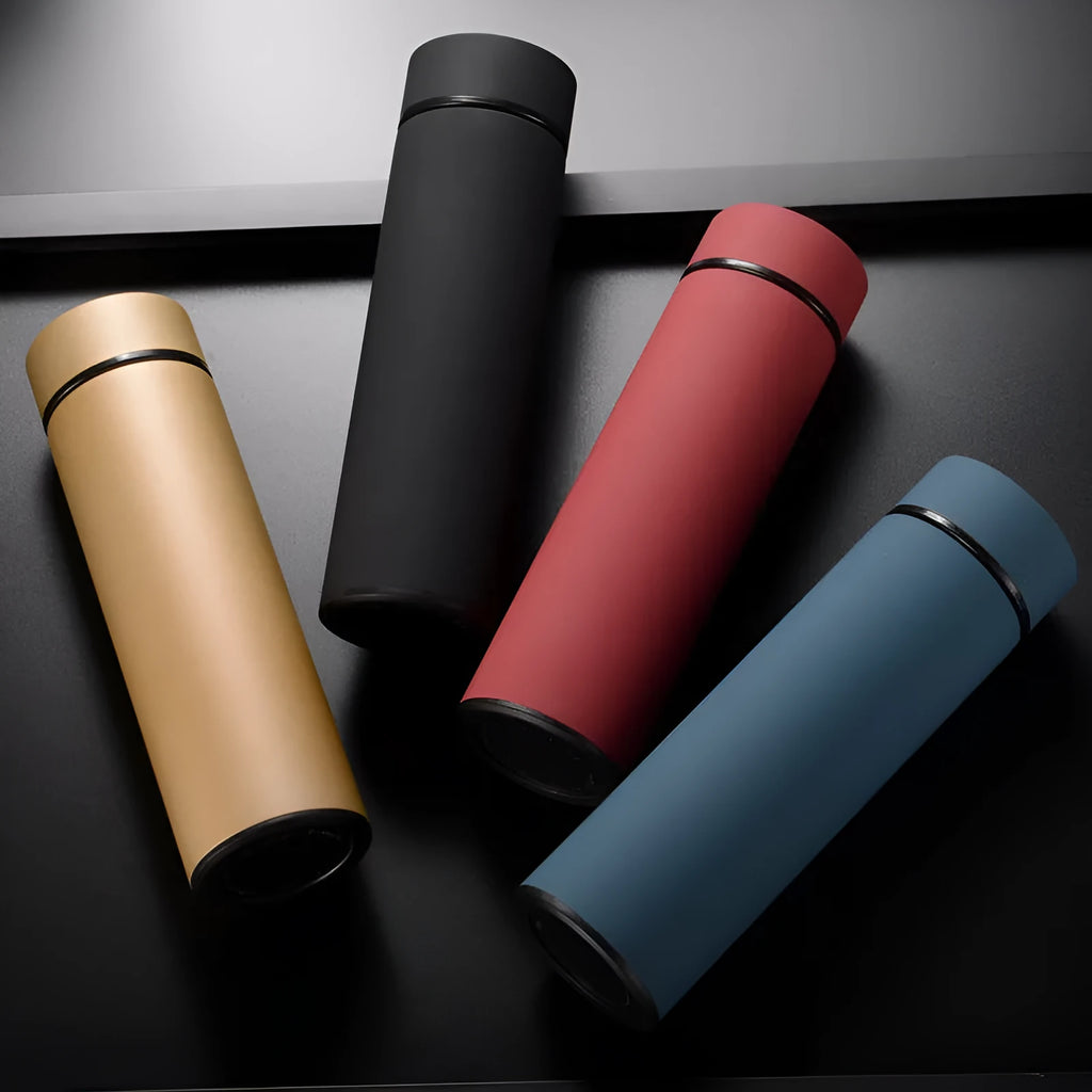 Black stainless steel water bottle with double wall vacuum insulation and arrow mouth, 450ml capacity.