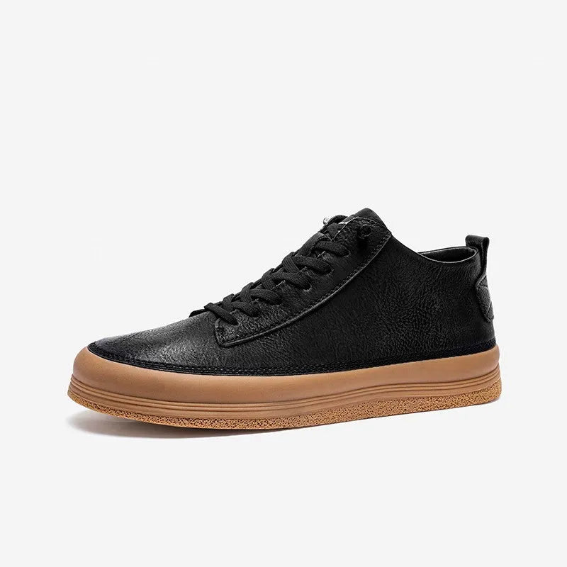 Men's black casual leather shoes with round toe, flat heel, and lace-up front on a white background.