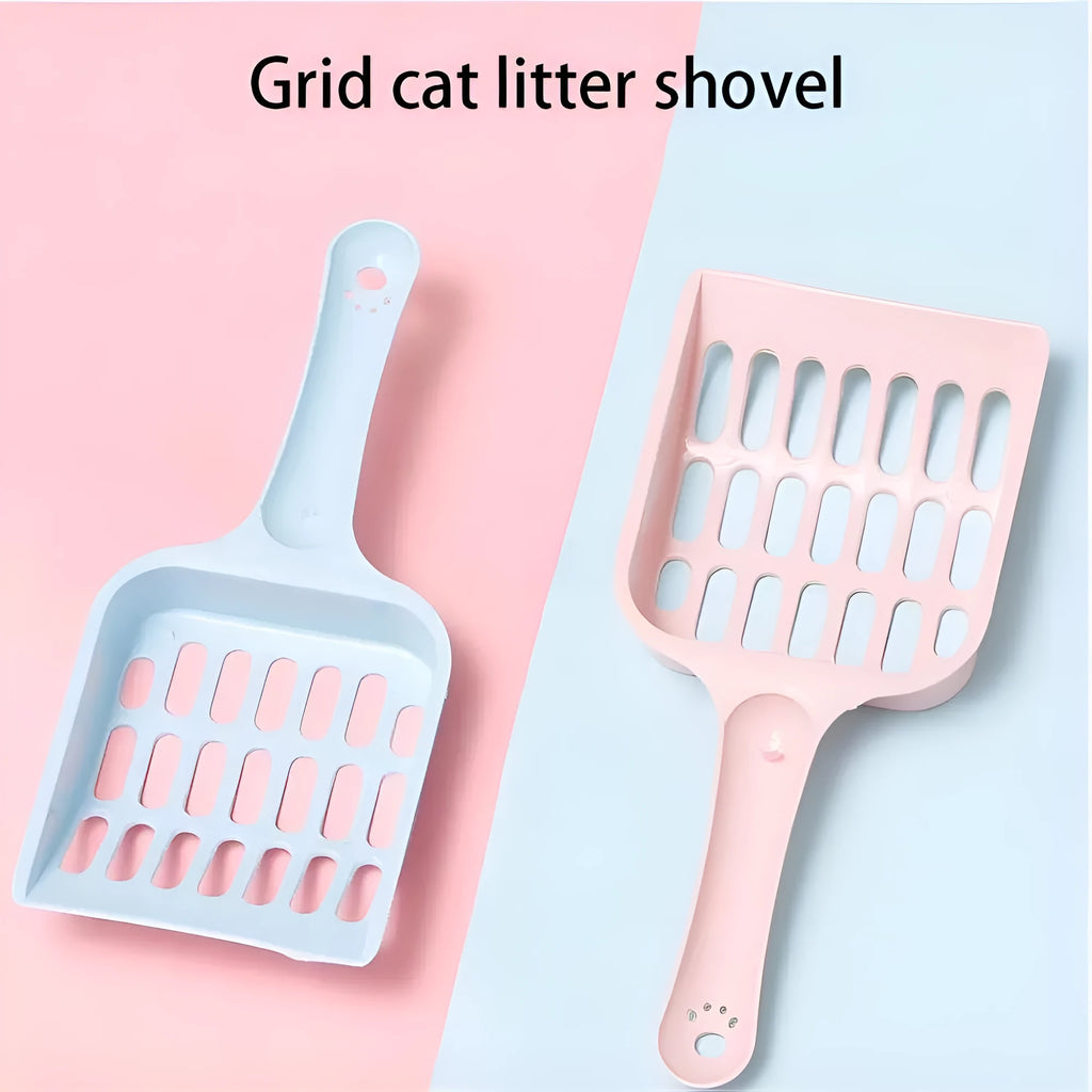 Blue plastic cat litter scoop for pets, 20 cm long, on a white background.