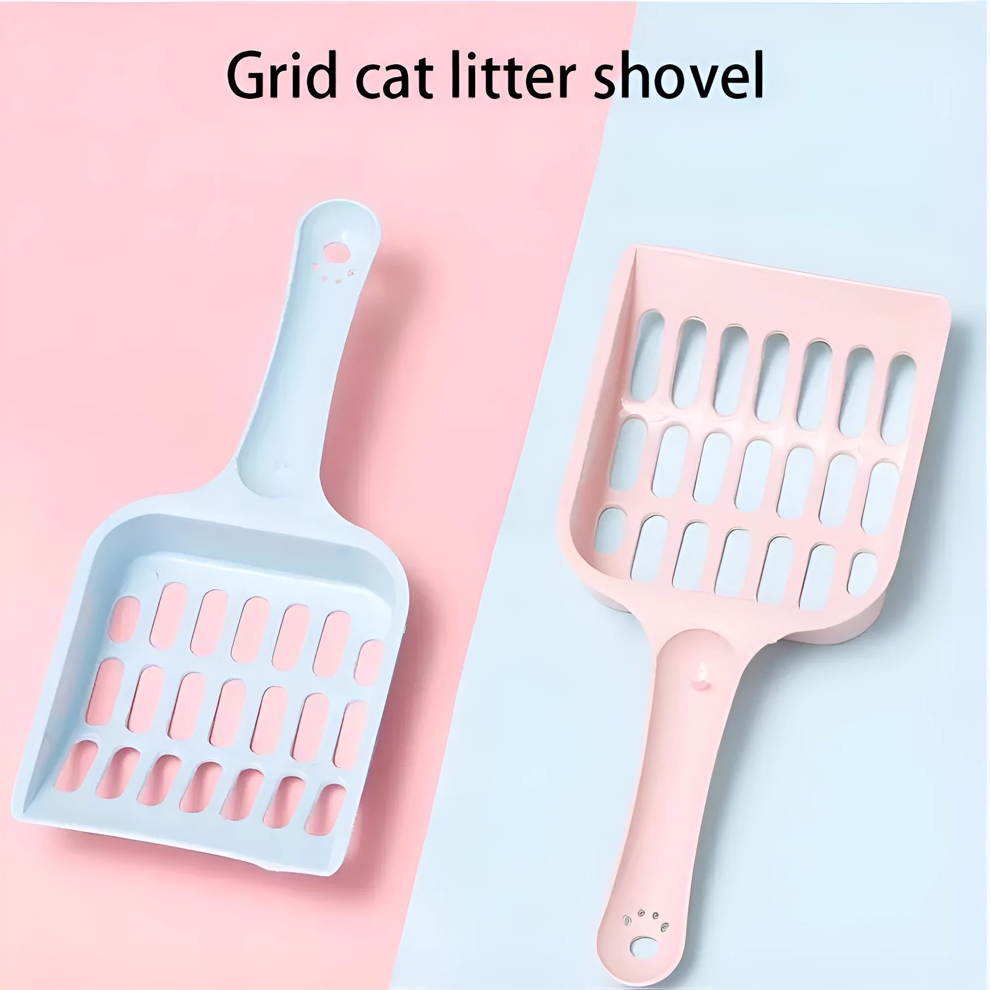 Blue plastic cat litter scoop for pets, 20 cm long, on a white background.