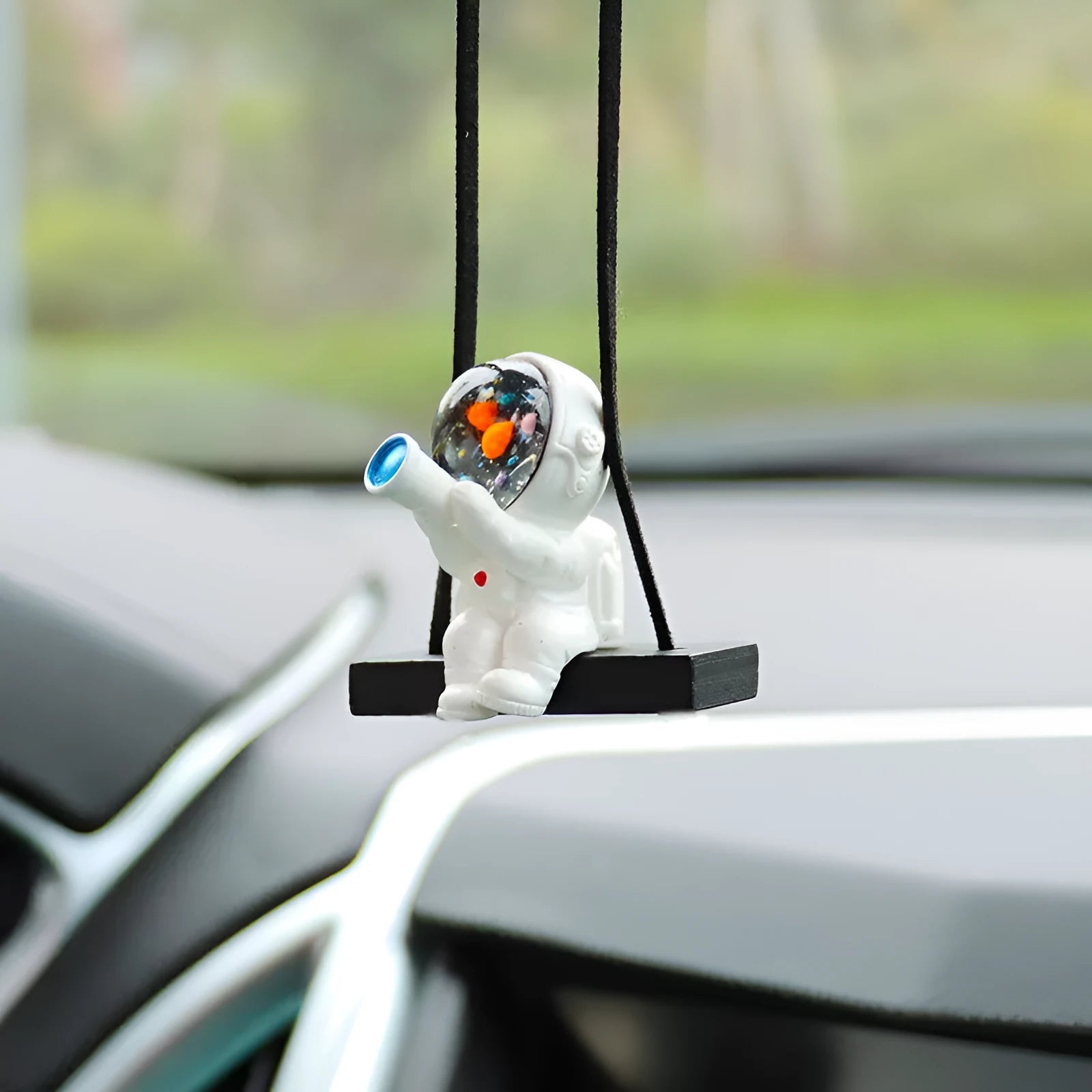 Resin astronaut car pendant in cartoon style with hook for hanging
