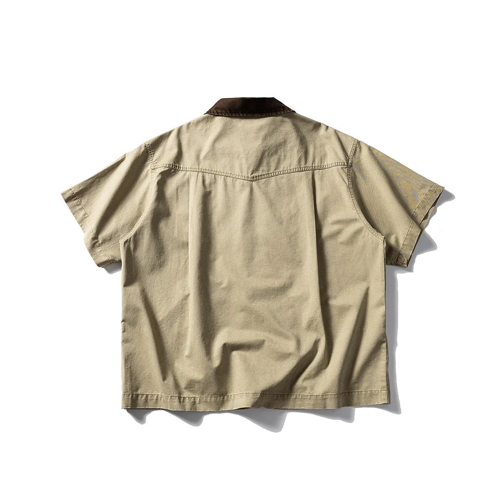 Men's washed cotton overalls shirt with short sleeves in khaki colour, loose fit cardigan style