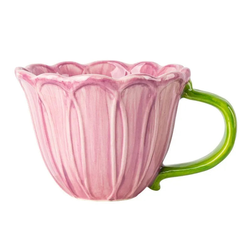 Floral pattern ceramic breakfast cup with 500ml capacity in pastoral style design