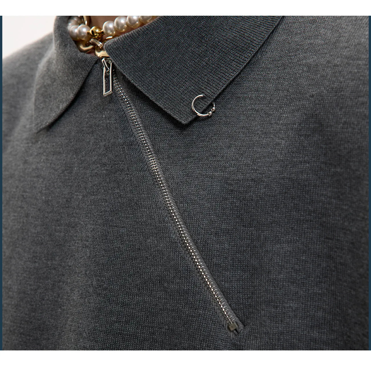 Men's slim-fit knitted polo shirt with ice-feel fabric and oblique zipper lapel collar in solid colour