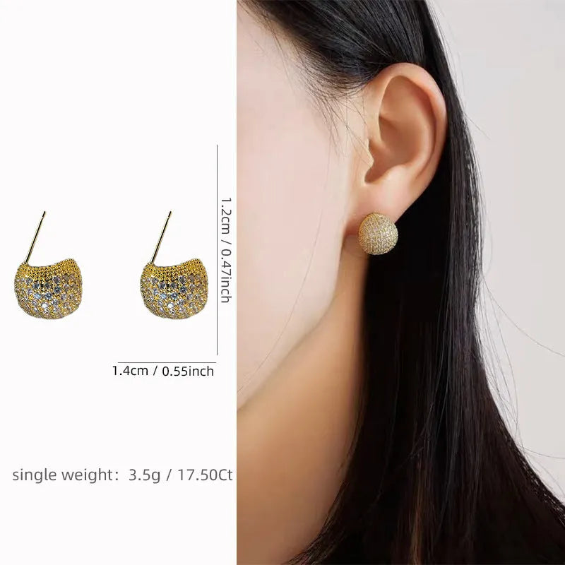 Geometric drop-shaped full diamond little golden beans ear clip earrings in gold and white colours