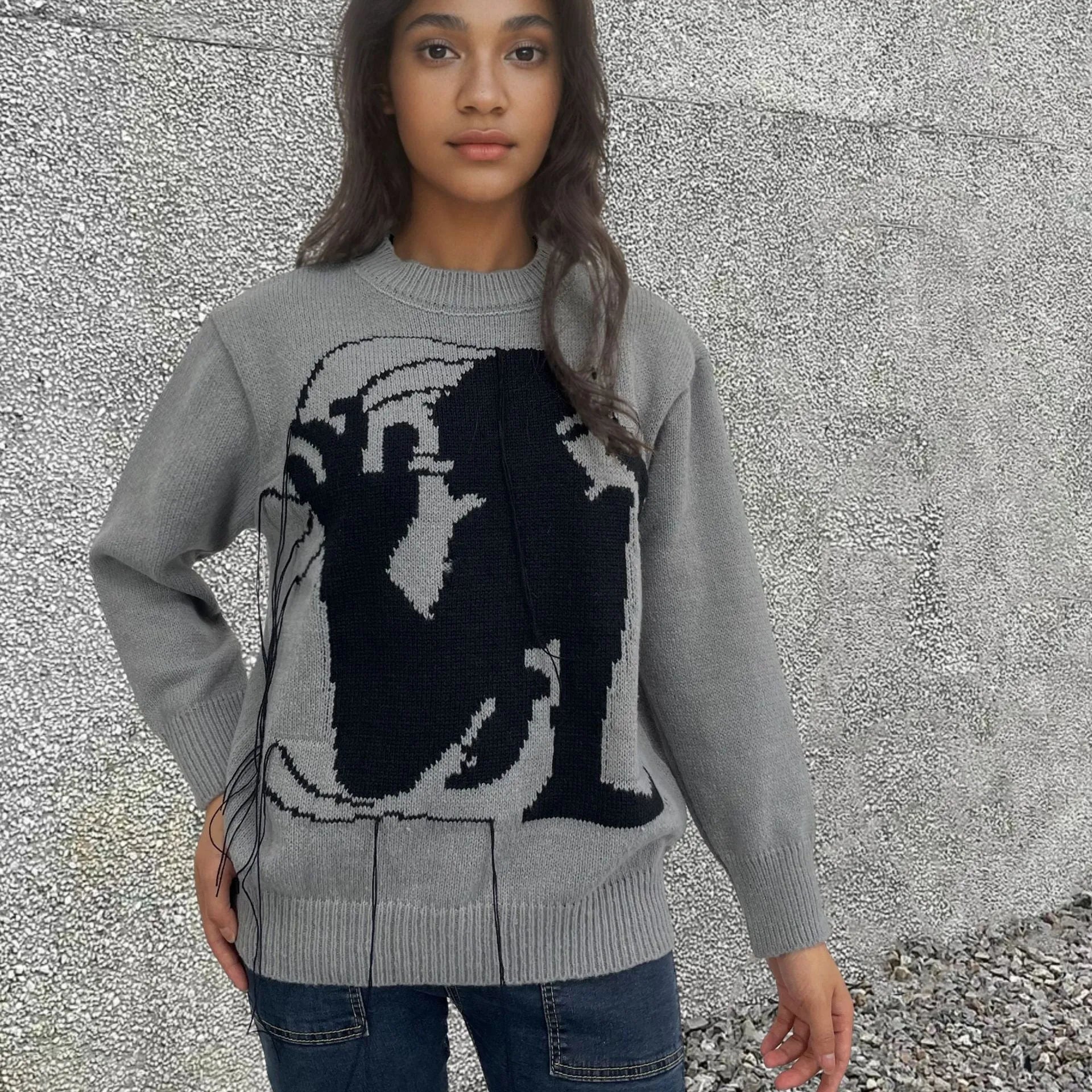 Women's loose grey alpaca wool sweater with tassel decoration and abstract pattern, round neck street fashion pullover