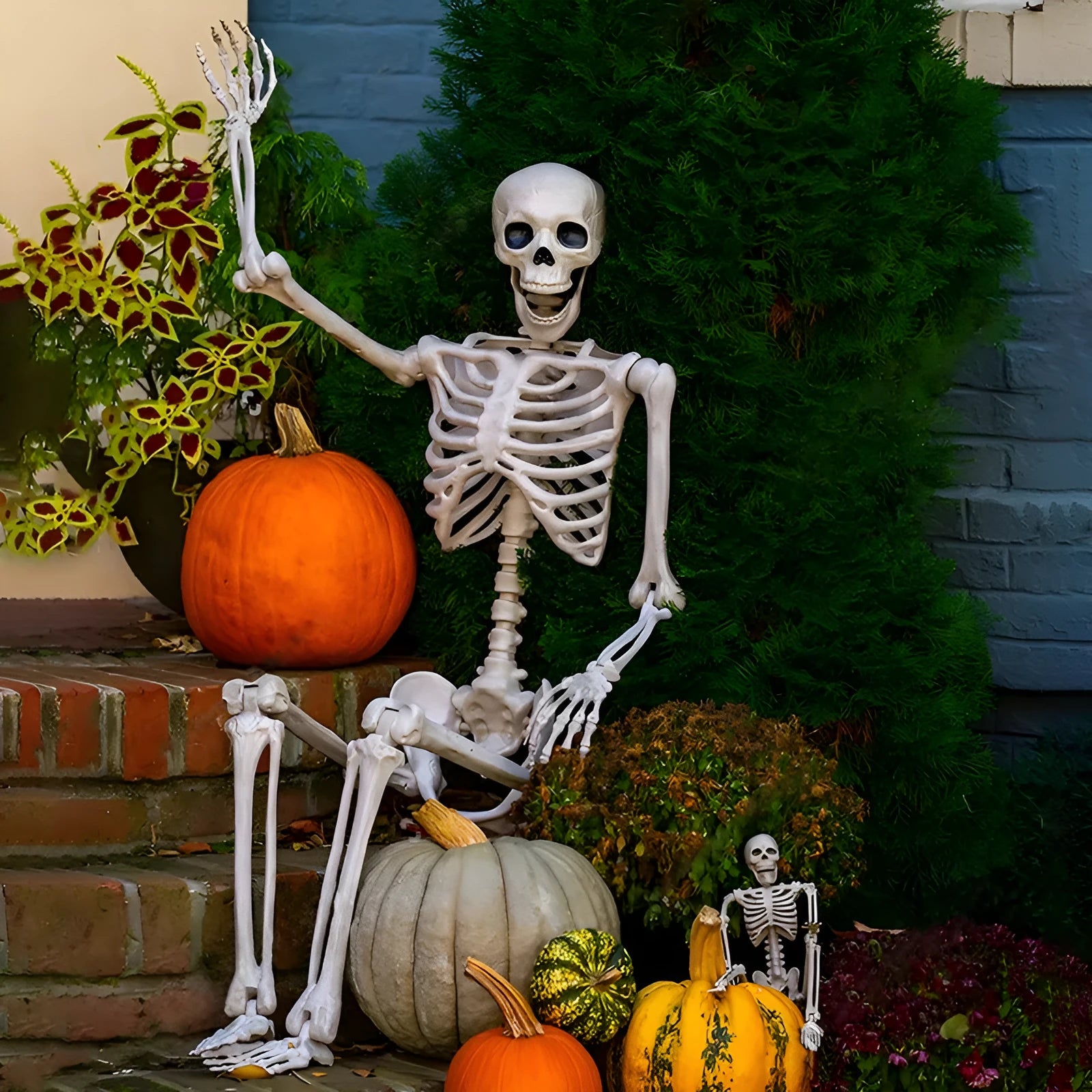 90cm movable joint plastic skeleton model for Halloween outdoor decoration with articulated posing