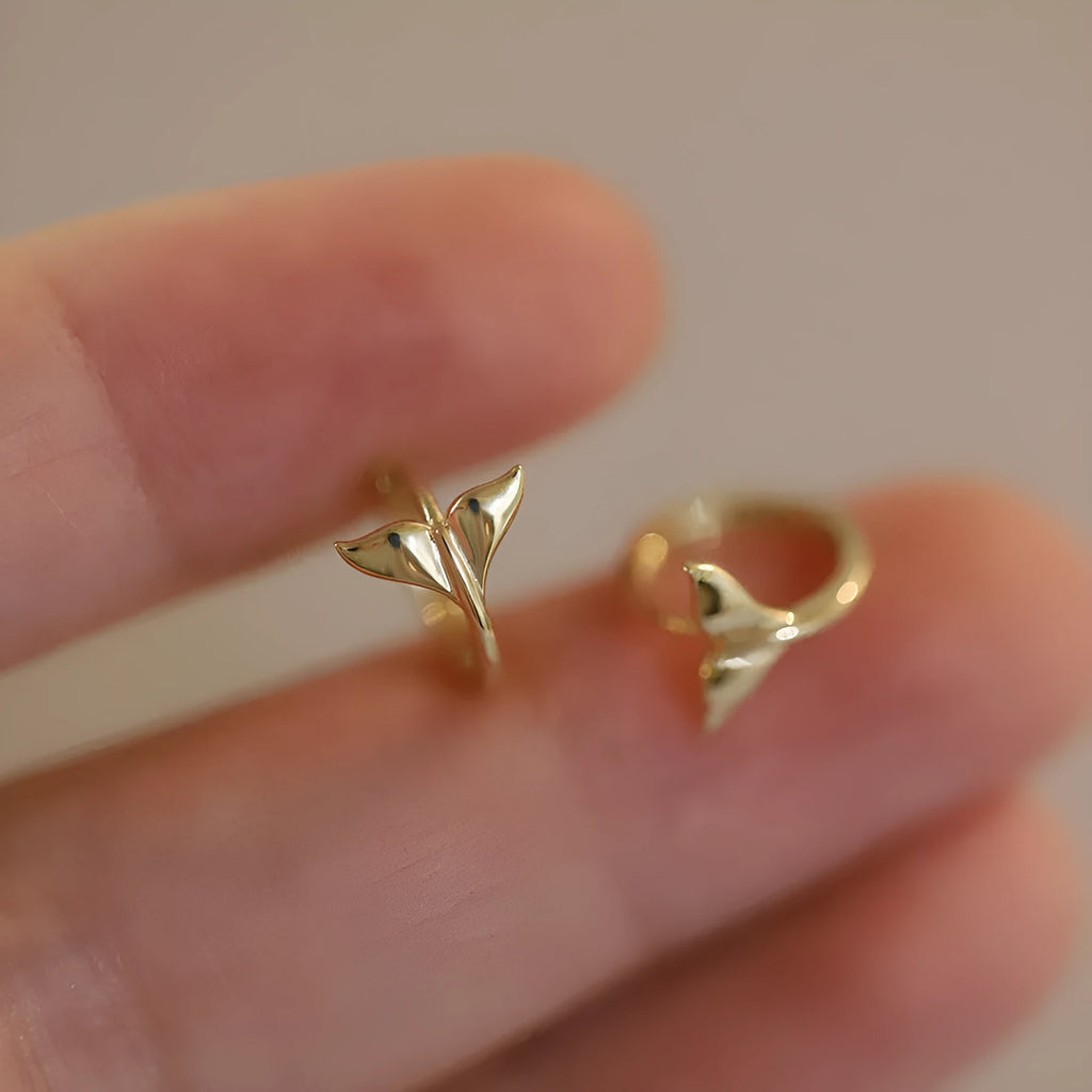 Gold and white gold fishtail hoop earrings made from 925 sterling silver