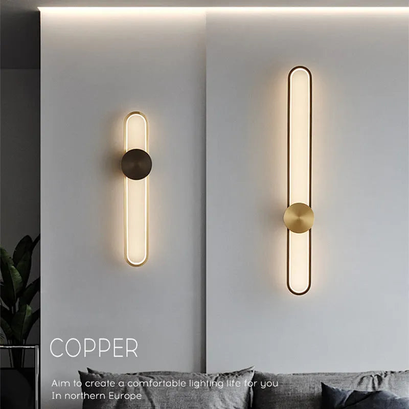 Modern minimalist wall lamp with metal shade in round black finish