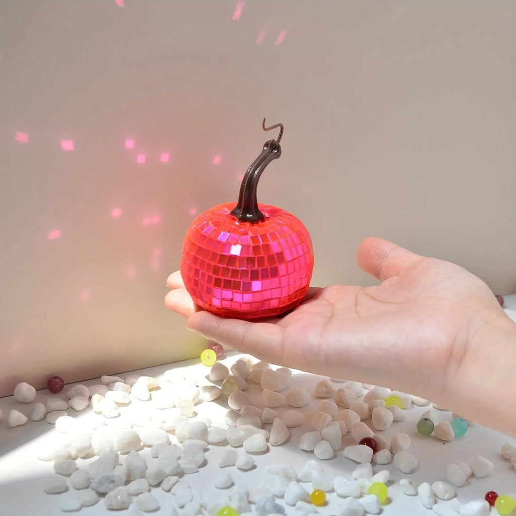 Glass pumpkin Halloween decoration with Chinese-style design and mirror finish