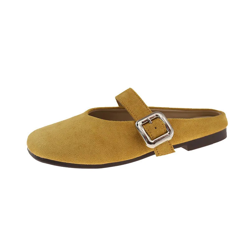 Women's flat closed toe slippers in apricot colour with square head and rubber sole.