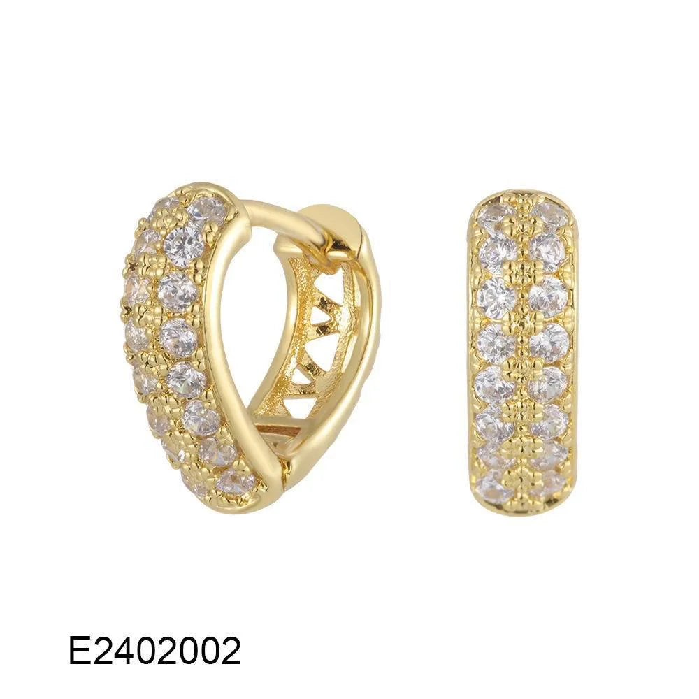 Gold plated heart-shaped ear clip earrings with zircon decoration and gang drill elements