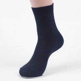 Men's bamboo fibre business socks in a small square pattern, shown in silver grey colour.