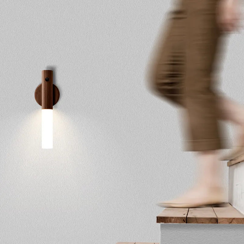 Smart sensor LED desk lamp in solid wood and organic glass with motion detection