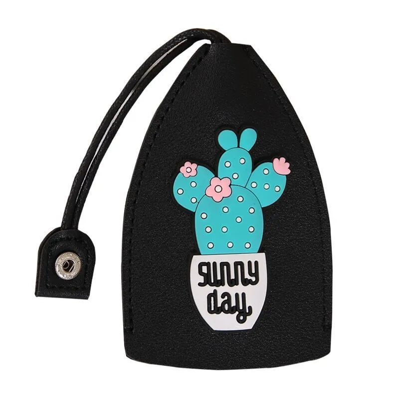 Cartoon pull-out key case in PU leather measuring 14 by 7.5 centimetres