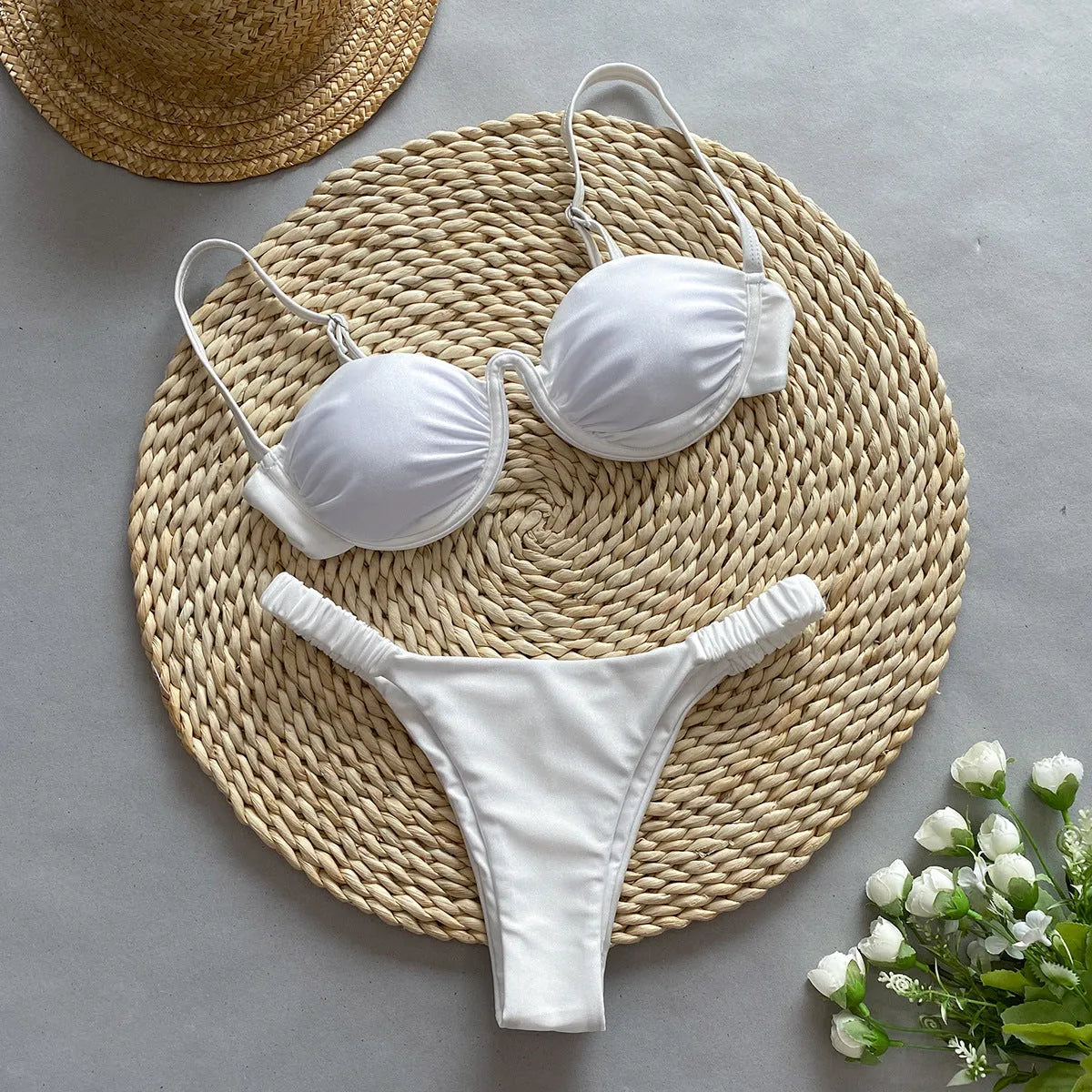 Women's underwire bikini swimsuit in black, khaki or white with briefs style and split design