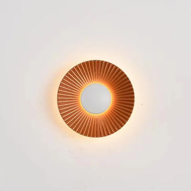 Round aluminium wall lamp with LED lighting in outer white inner gold colour configuration