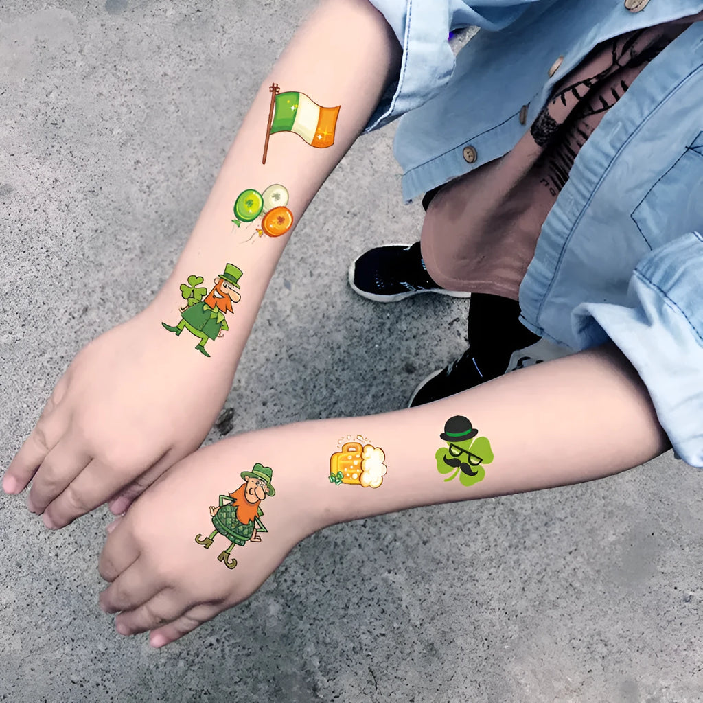 St. Patrick's Day clover tattoo sticker paper for children's face decoration measuring 120 × 75mm