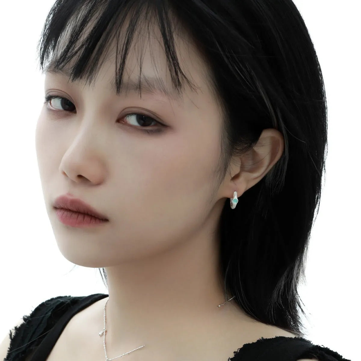 Women's burnt silver 925 silver geometric circular ear clips with clip-on fastening