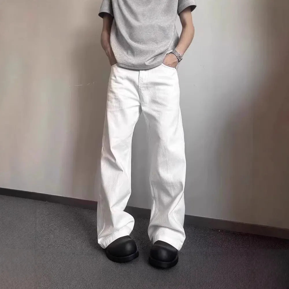 Men's white straight-leg cotton denim jeans with mid-waist and zipper fly