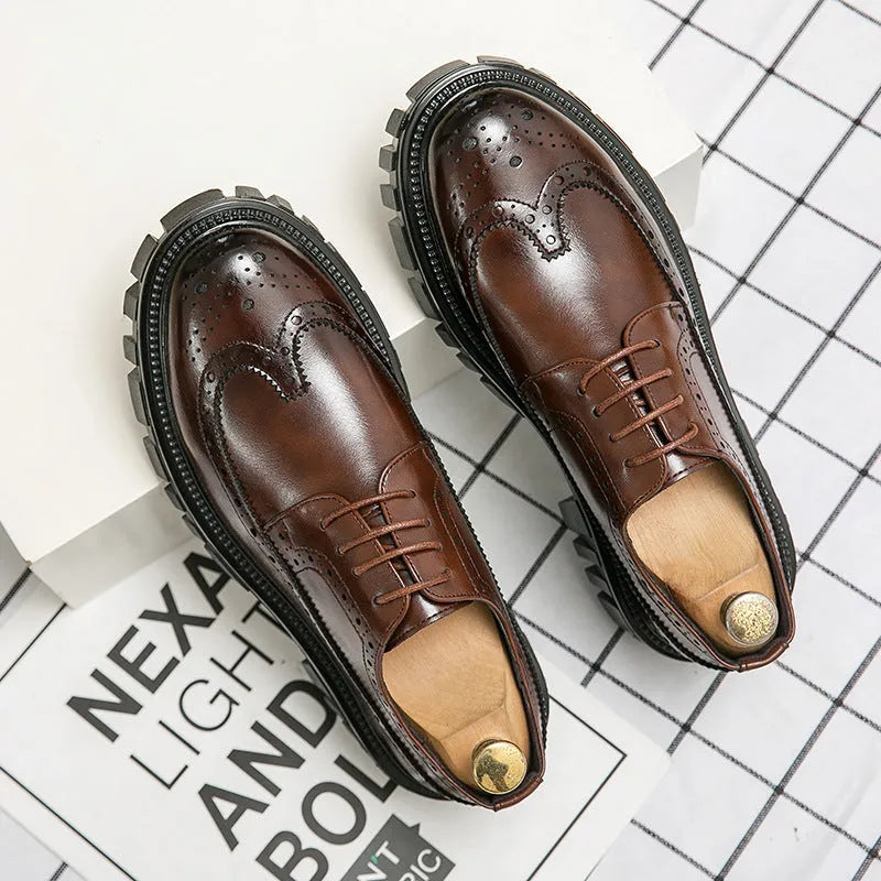 Men's black and brown brogue business shoes with round toe and PU leather upper