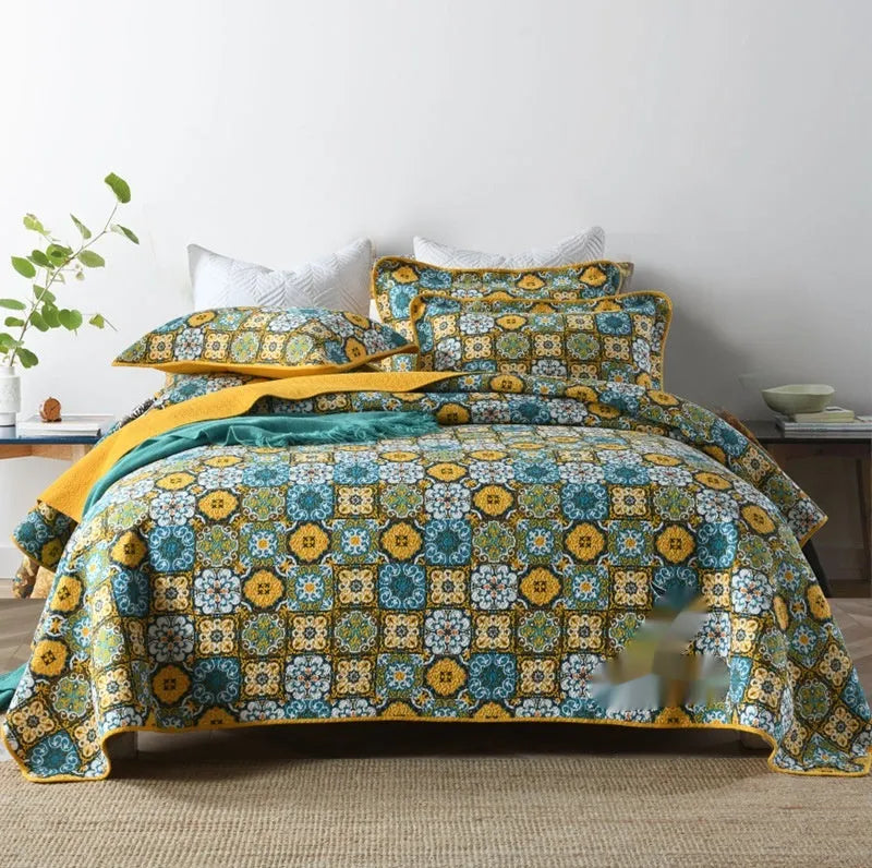Double-sided pure cotton bedspread three-piece set with geometric pattern for 1.8m bed