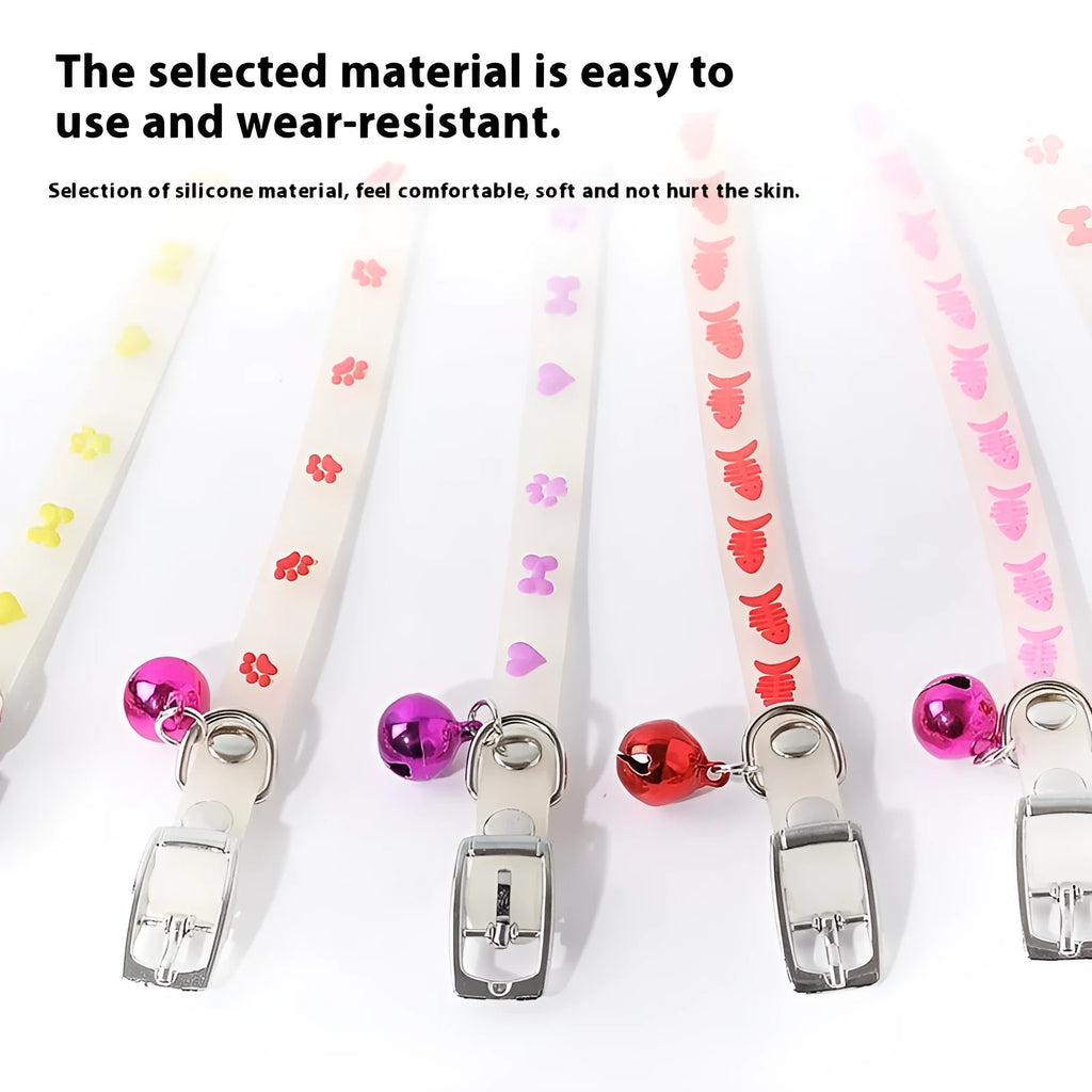 Adjustable luminous cat collar with silicone chain and metal bell in nighttime visibility design