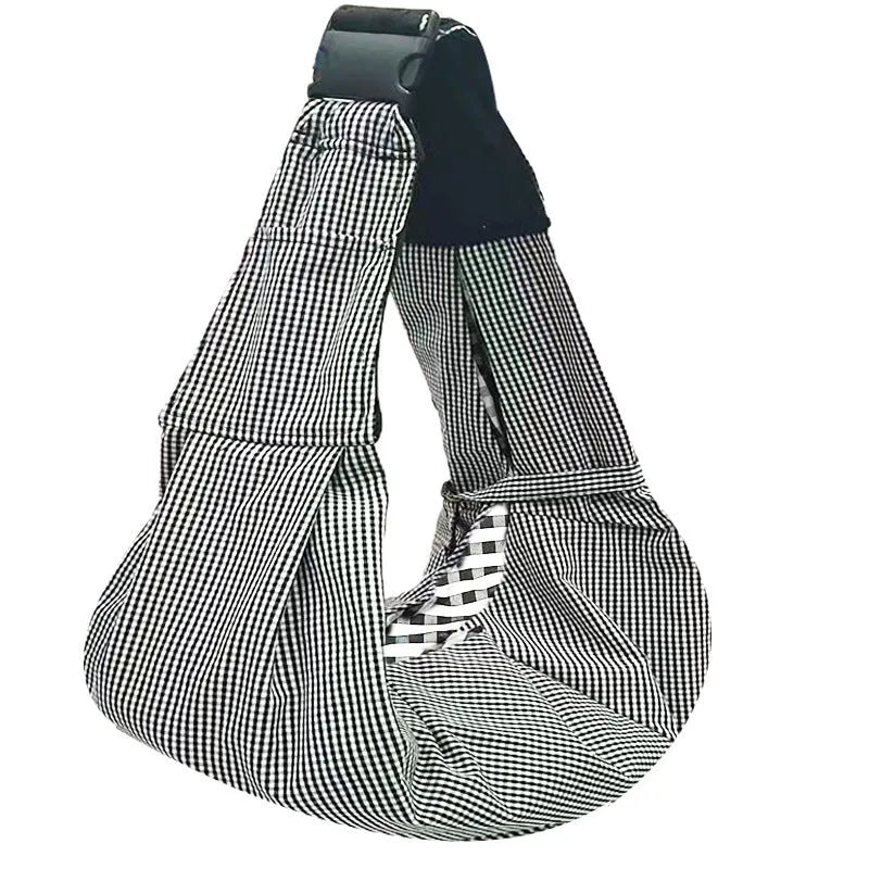 Soft polyester dog carrier bag with adjustable shoulder strap for pets under 7.5kg