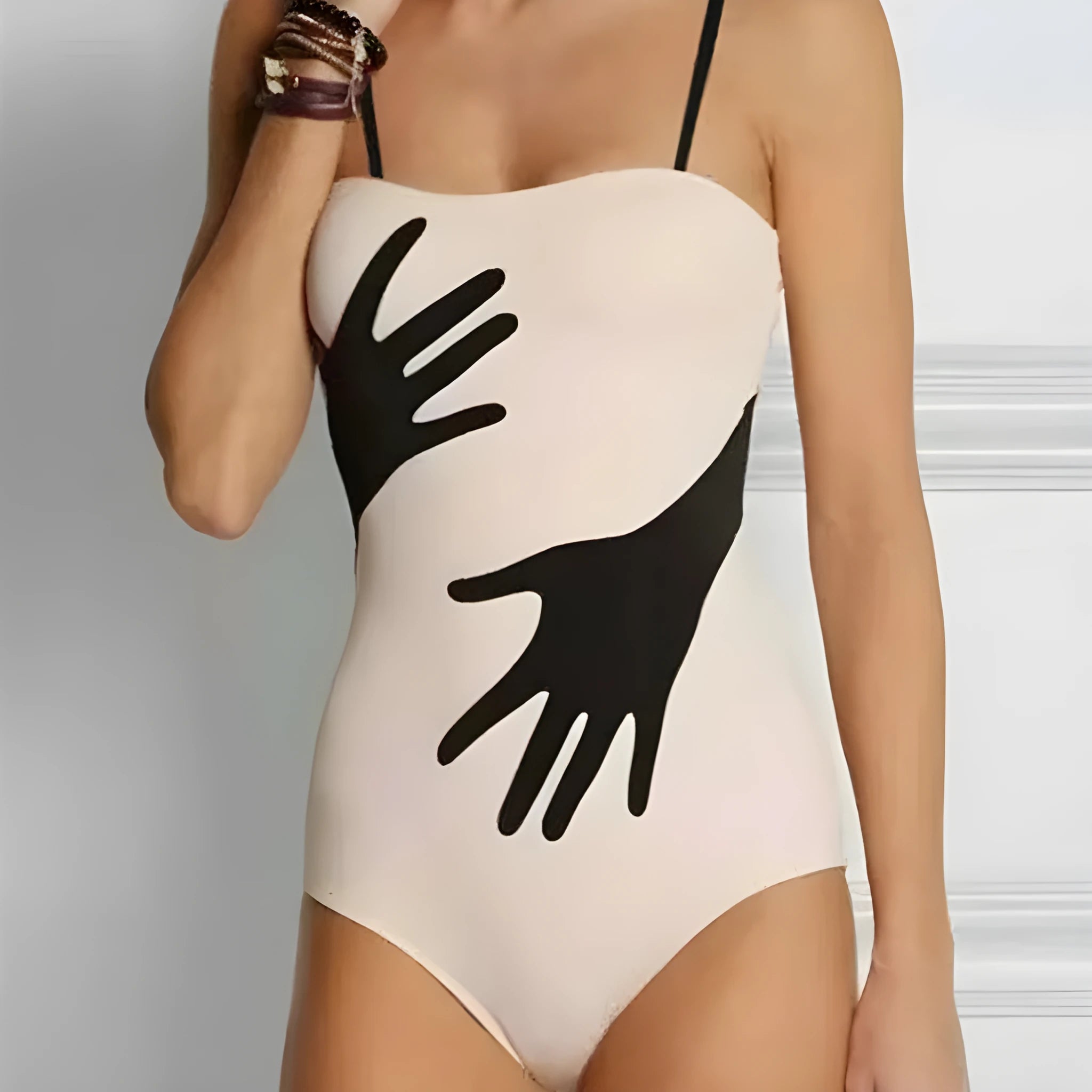Women's one-piece bikini swimsuit in polyester fabric for beach swimming