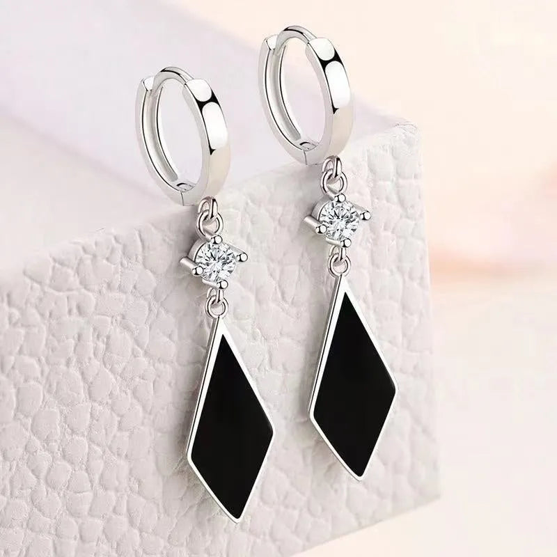 Vintage diamond geometric clip-on earrings with electroplated silver finish in Japanese Korean style