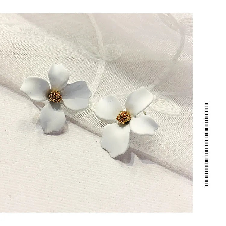 Flower shaped stud earrings in pink or white colour with electroplated alloy construction