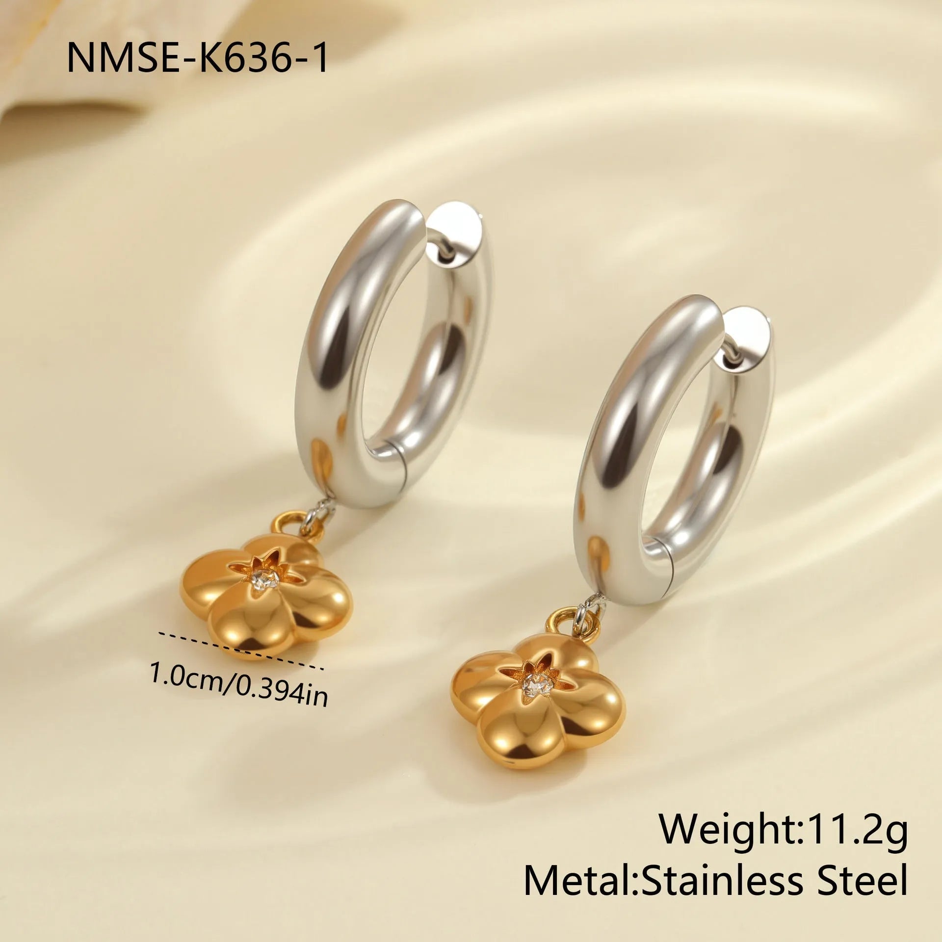 Women's Christmas tree earrings with heart and star geometry in stainless steel with gold electroplated finish