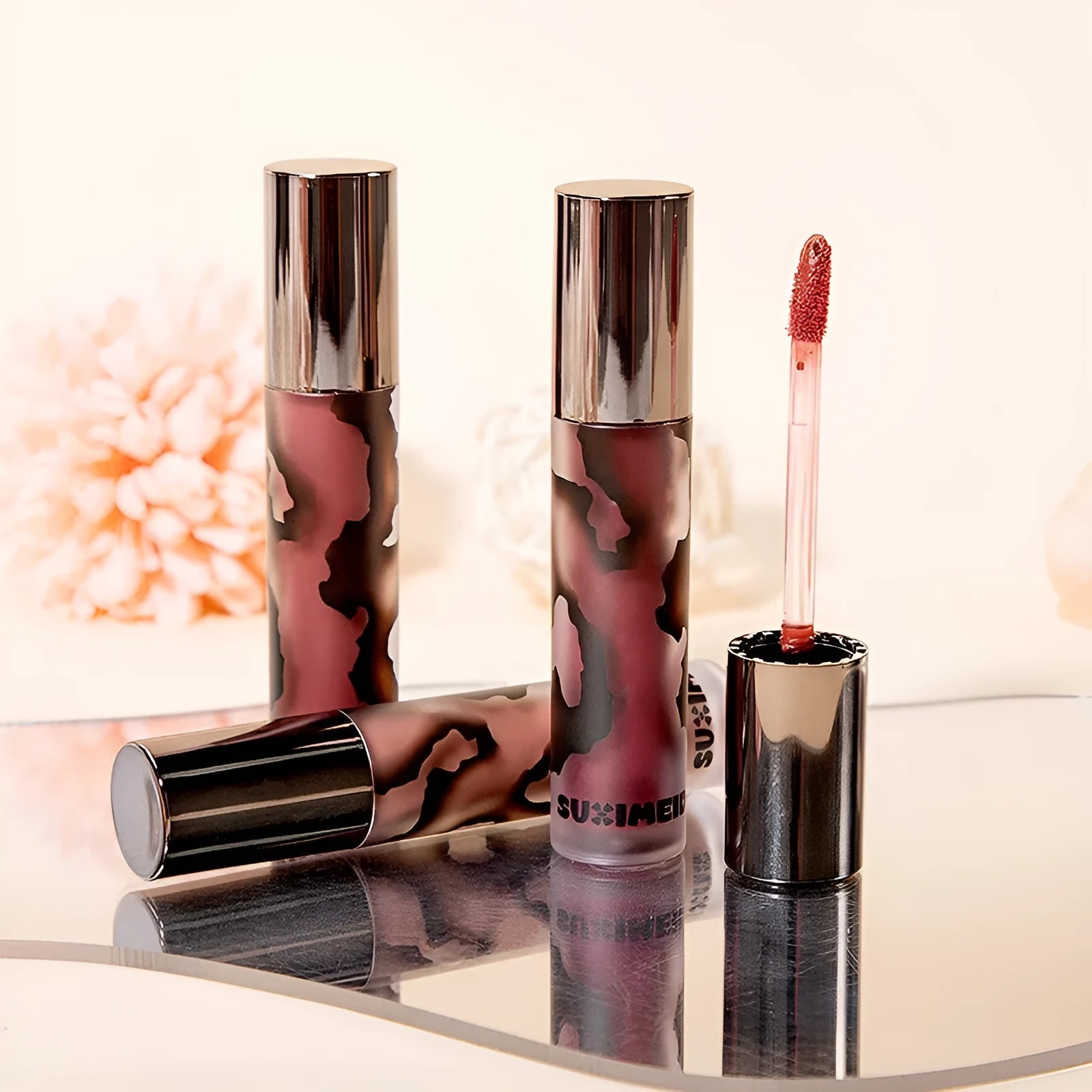 Lava Secret Matte Lip Mud Lipstick in five colours: Orange Brown Coffee, Cool Gray, Cinnamon Coffee, Jujube Red, Smoked Purple.