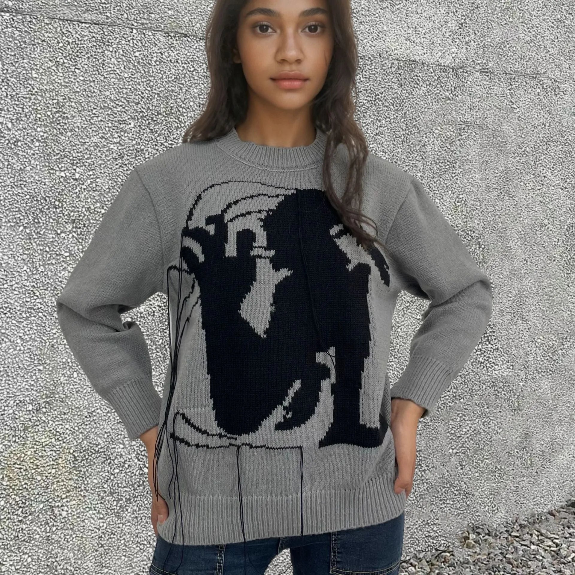 Women's loose grey alpaca wool sweater with tassel decoration and abstract pattern, round neck street fashion pullover
