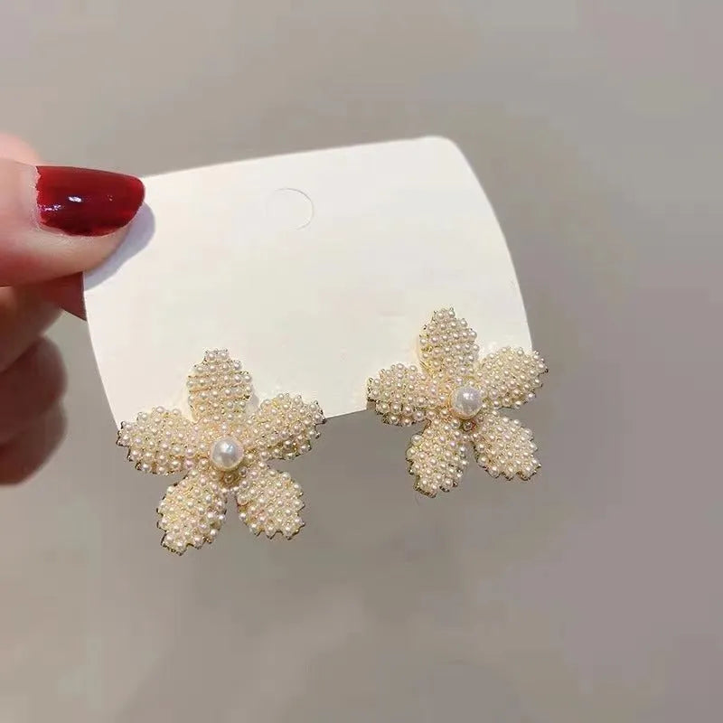 Korean style pineapple starfish pearl earrings with alloy electroplated finish and artificial gemstone inlays