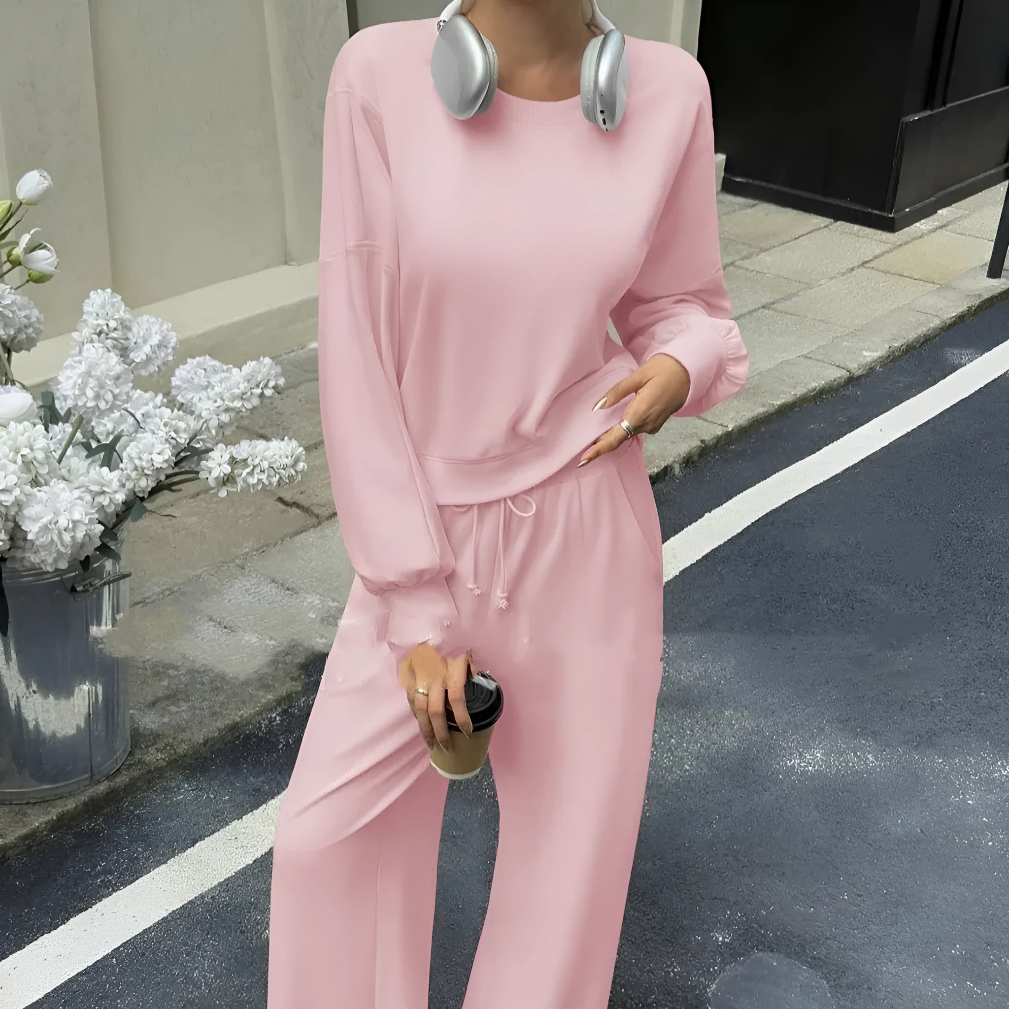 Women's solid colour polyester two-piece set with long sleeves and trousers in apricot