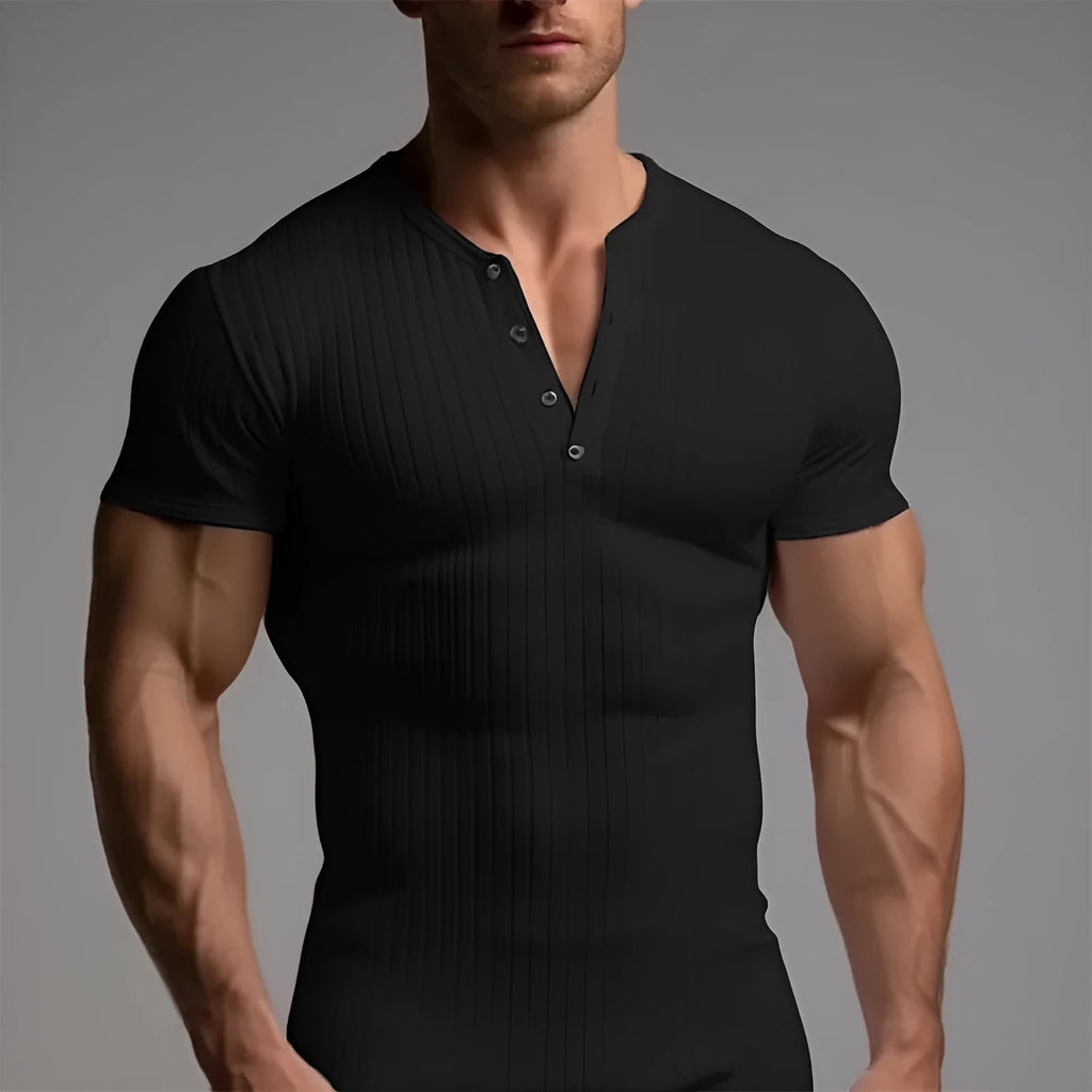 Men's slim-fitting solid colour sports T-shirt on a hanger