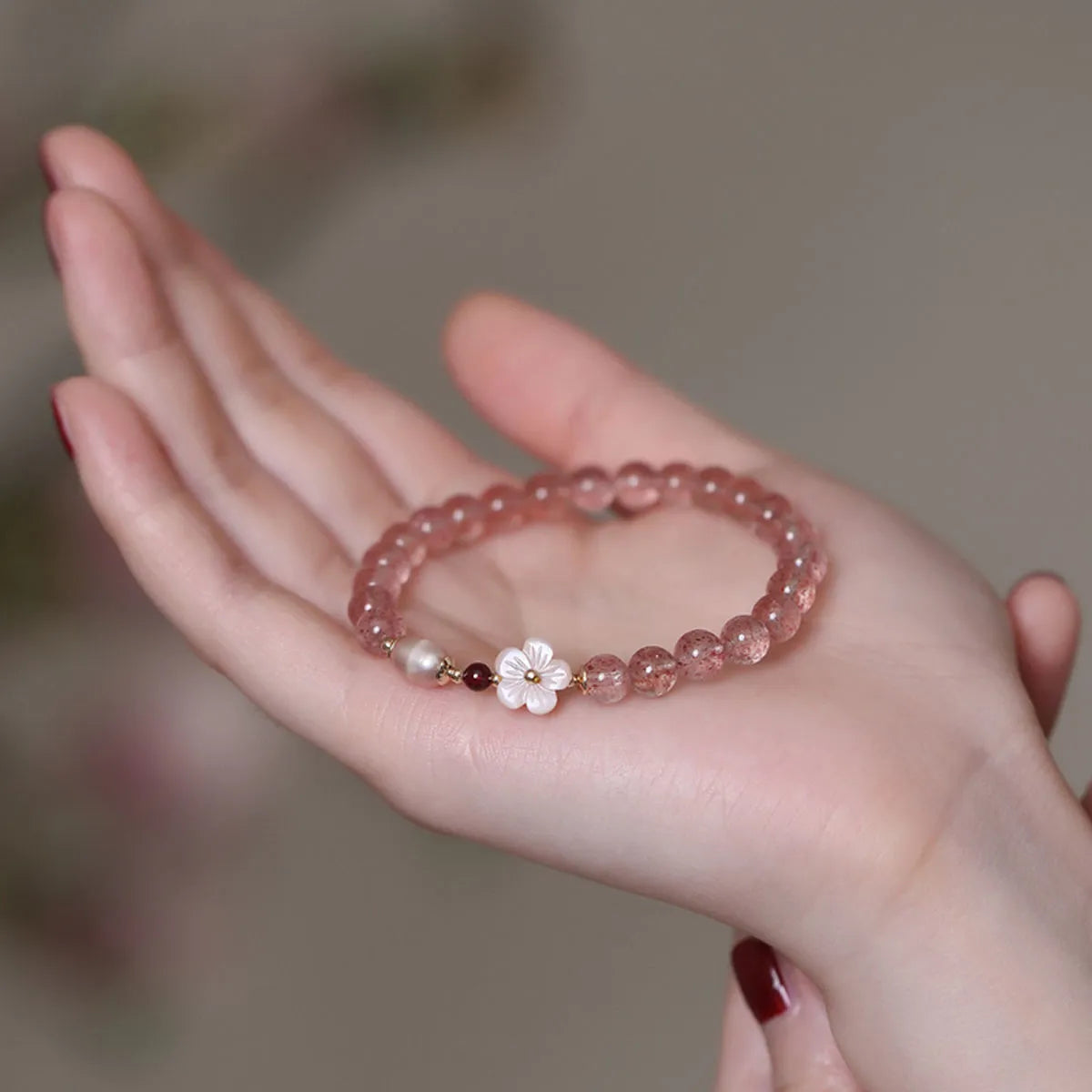 Strawberry quartz peach blossom crystal bracelet with floral design for women