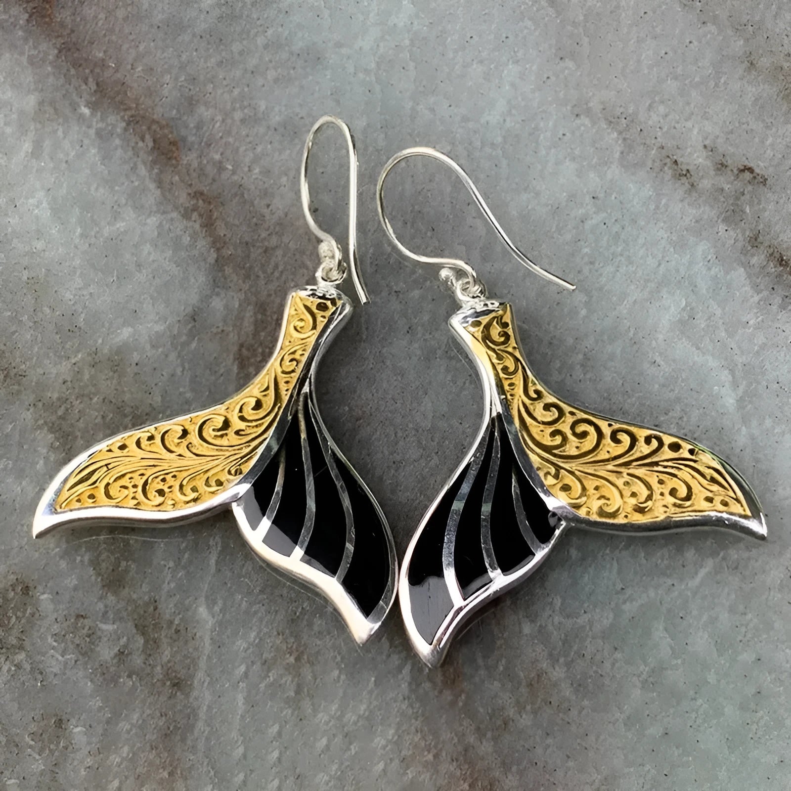 Women's Fishtail earrings with Whale design in White Gold E4143 alloy metal